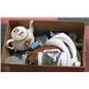 Image 1 : BOX OF KITCHEN MISCELLANEOUS