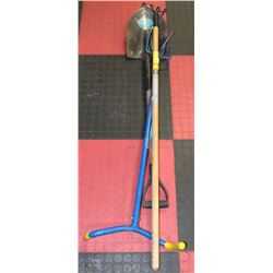 BUNDLE OF YARD TOOLS