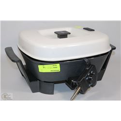 BLACK AND DECKER ELECTRIC  SKILLET