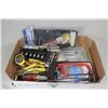 Image 1 : FLAT W/TOOLS INCL. NEW ITEMS - SOCKET SET,