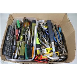 BOX FULL OF TOOLS INCL. SCREWDRIVERS,