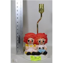 VINTAGE RAGGEDY ANN AND ANDY LAMP