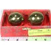 Image 1 : RED BOX W/CHINESE GOLD STRESS BALLS