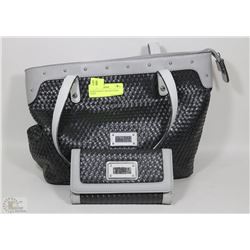 GUESS WALLET AND MATCHING PURSE