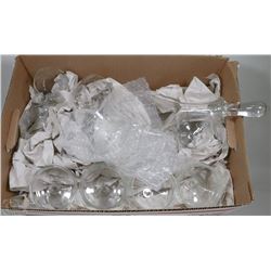 BOX W/LIQUOR DECANTER & 12 ETCHED