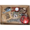 Image 1 : BOX W/MOOSE KEY HOLDER, FLASK KNIFE, FISH
