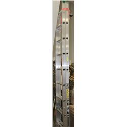 18FT ALUMINUM LADDER