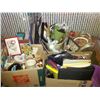 Image 1 : PALLET OF HOUSEWARES INCLUDING FLOWERPOTS, BOOKS,