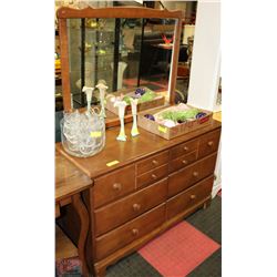 MAPLE 6 DRAWER DRESSER WITH MIRROR