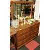 Image 1 : MAPLE 6 DRAWER DRESSER WITH MIRROR