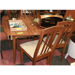 VINTAGE TABLE AND 4 CHAIRS