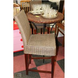 PUB-STYLE WICKER TABLE WITH 2 CHAIRS