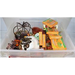 TOTE OF FALL DECOR WITH CERAMIC PUMPKINS AND MORE