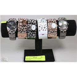 DISPLAY WITH 6 NEW FASHION WATCHES