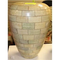 CONTEMPORARY SHOWHOME VASE