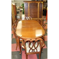 WOOD TABLE WITH 6 CHAIRS 2 LEAFS AND HUTCH