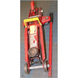 RED 2 TON FLOOR JACK
