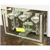 Image 1 : MIRRORED TRIPLE TEALIGHT HOLDER