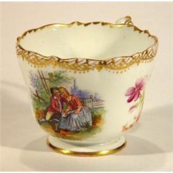 Meissen porcelain cup, hand painted with a …