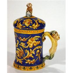 Hand painted Maiolica tankard the lid decor…