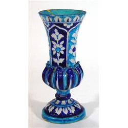 Iznik circular based pottery vase, hand pai…