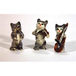 Three hand painted Beswick cats musicians a…