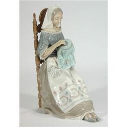 Hand painted Lladro figurine 'Embroiderer',…