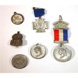 Selection of Victorian and other badges inc…