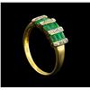 Image 4 : 0.84 ctw Emerald and Diamond Ring - 14KT Yellow Gold