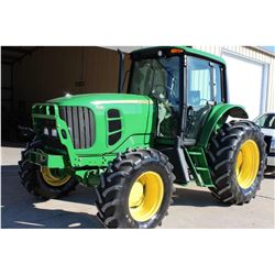 2012 JOHN DEERE 7230 FARM TRACTOR VIN/SN:705302 - MFWD, 3 PTH, PTO, 3 hyd. remotes, ECAB w/ AC, 18.4