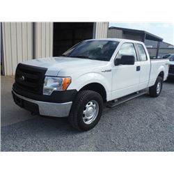 2014 FORD F150 PICKUP TRUCK VIN/SN:1FTEX1EM4EFA94911 - 4x4, ext. cab, V6 gas, A/T, AC, odometer read