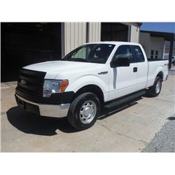 2014 FORD F150 PICKUP TRUCK VIN/SN:1FTFX1EF2EKD94511 - 4x4, ext. cab, V8 gas, A/T, AC, odometer read