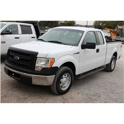 2013 FORD F150 PICKUP TRUCK VIN/SN:1FTEX1CM3DFC14134 - ext. cab, V6 gas, A/T, AC, odometer reading 5