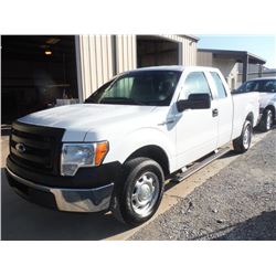 2013 FORD F150 PICKUP TRUCK VIN/SN:1FTEX1CM8DFC14095 - ext. cab, V6 gas, A/T, AC, odometer reading 5