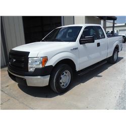 2013 FORD F150 PICKUP TRUCK VIN/SN:1FTEX1CM7DFC14105 - ext. cab, V6 gas, A/T, AC, odometer reading 5
