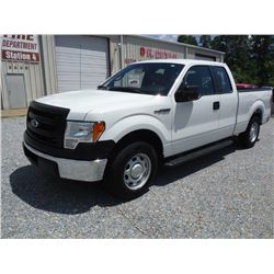 2013 FORD F150 PICKUP TRUCK VIN/SN:1FTEX1CM2DFC14111 - ext. cab, V6 gas, A/T, AC, odometer reading 6