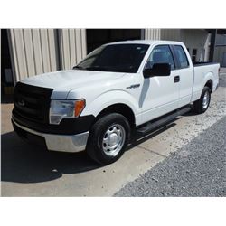 2013 FORD F150 PICKUP TRUCK VIN/SN:1FTEX1CM4DKE99708 - ext. cab, V6 gas, A/T, AC, odometer reading 7
