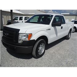 2012 FORD F150 PICKUP TRUCK VIN/SN:1FTEX1CM4CFB36767 - ext. cab, V6 gas, A/T, AC, bed cover, odomete