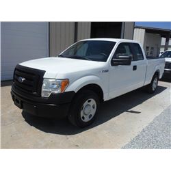 2009 FORD F150 PICKUP TRUCK VIN/SN:1FTRX12V69FB02348 - ext. cab, V8 gas, A/T, AC, odometer reading 4