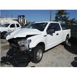 2016 FORD F150 PICKUP TRUCK VIN/SN:1FTEX1CF7GFB37600 - ext. cab, V8 gas, A/T, AC, odometer reading 2