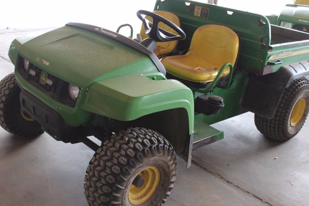 2006 JOHN DEERE GATOR TS UTV, VIN/SN013924 dump bed, meter reading