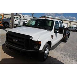 2008 FORD F350 FLATBED TRUCK VIN/SN:1FDWW36R58ED32882 - crew cab, V8 diesel, A/T, 9' steel flatbed, 