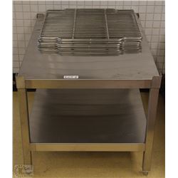 S/S TABLE 26X35X23" WITH 4 RACKS