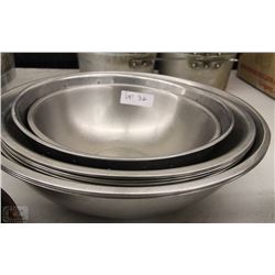 LOT OF ST/STEEL MIXING BOWLS