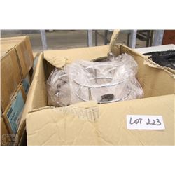 BOX OF ROUND DISPLAY BASKETS