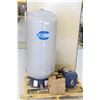 Image 1 : FLEX LITE MODEL FL2213001 PRESSURE TANK & PUMP