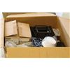 Image 1 : BOX OF PLATES, BOWLS AND RISERS
