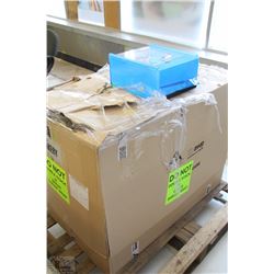 PALLET OF PLASTIC DISPLAYS