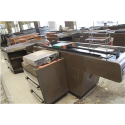 GROCERY CHECKOUT COUNTER ON CHOICE