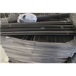 PALLET OF UNASSEMBLED METRO STYLE DISPLAY RACKS